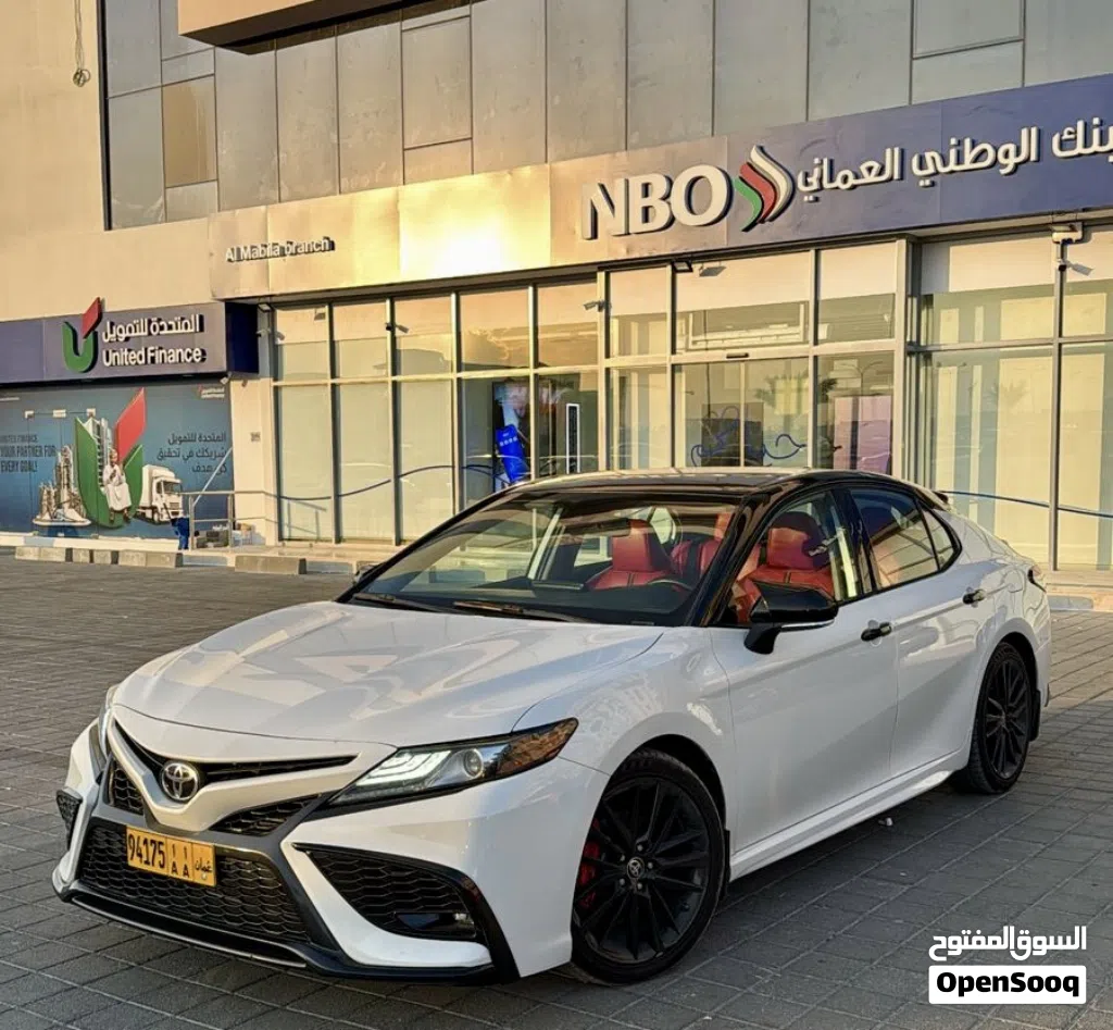 Toyota Camry XLE