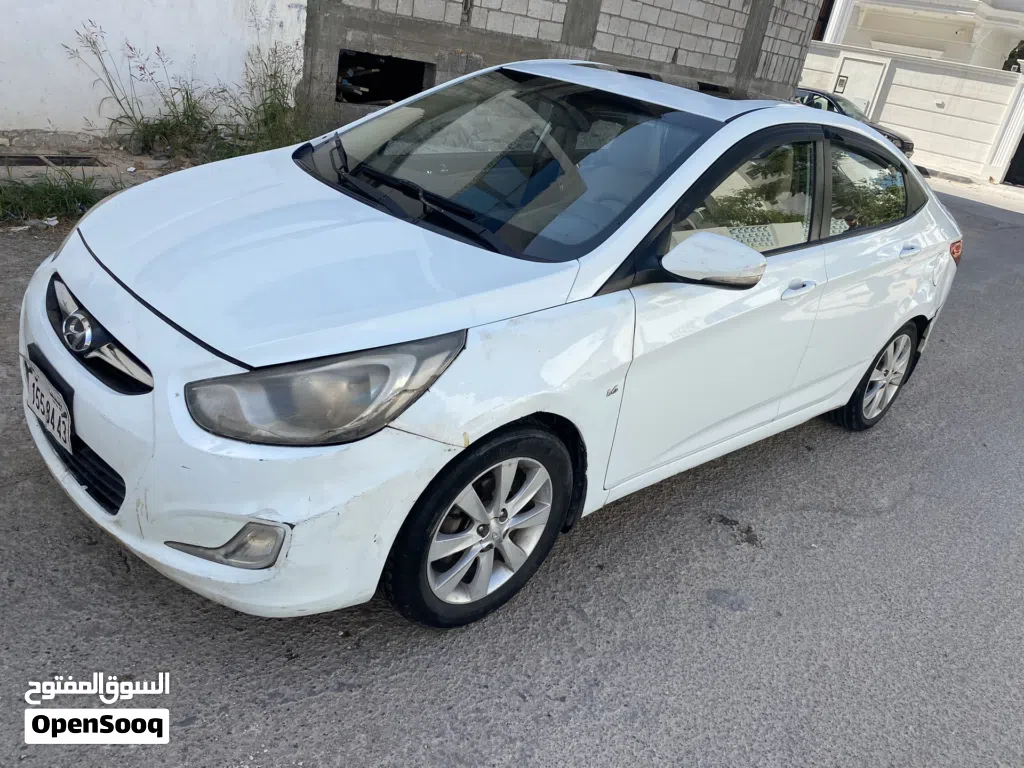 هيونداي اكسنت GL
