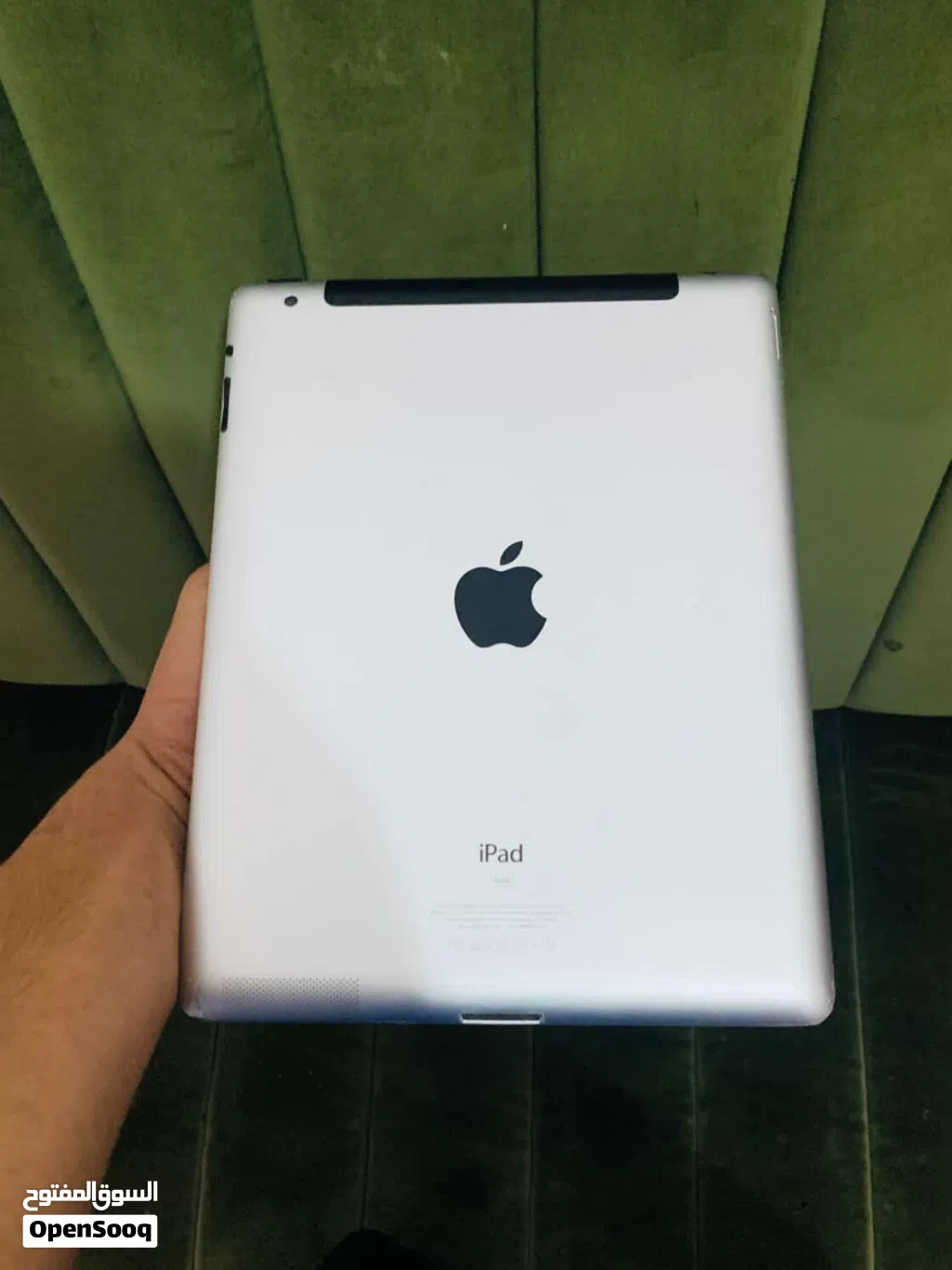 NEW IPAD FOR SALE.......