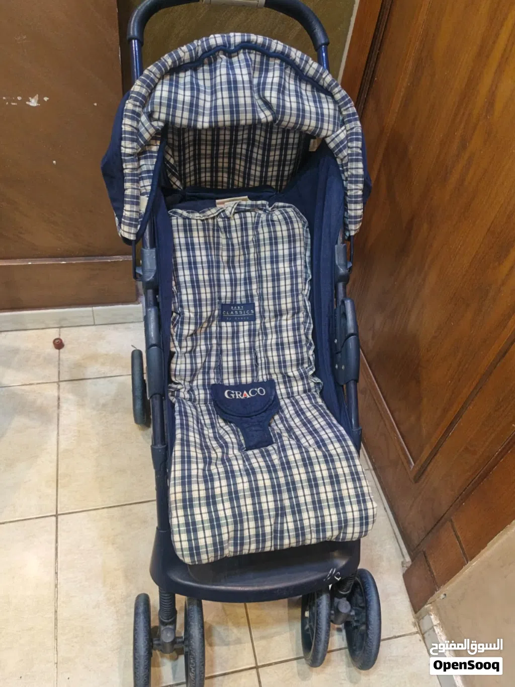 عربة أطفال ماركة Graco