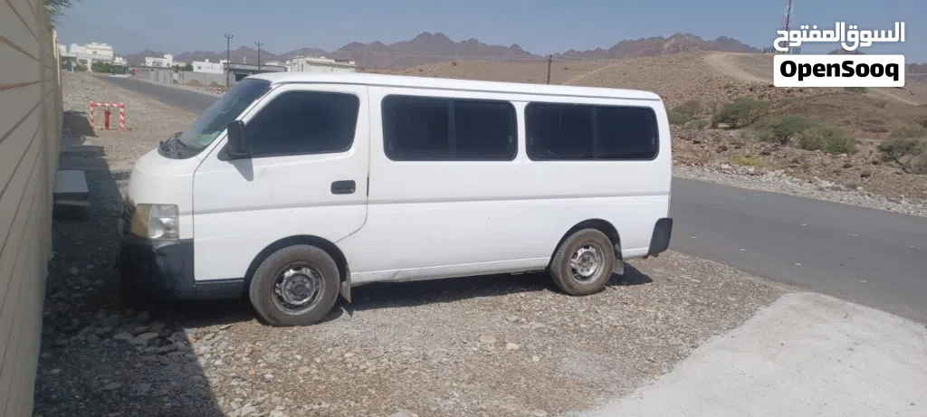 باص 15راكب نيسان بترول