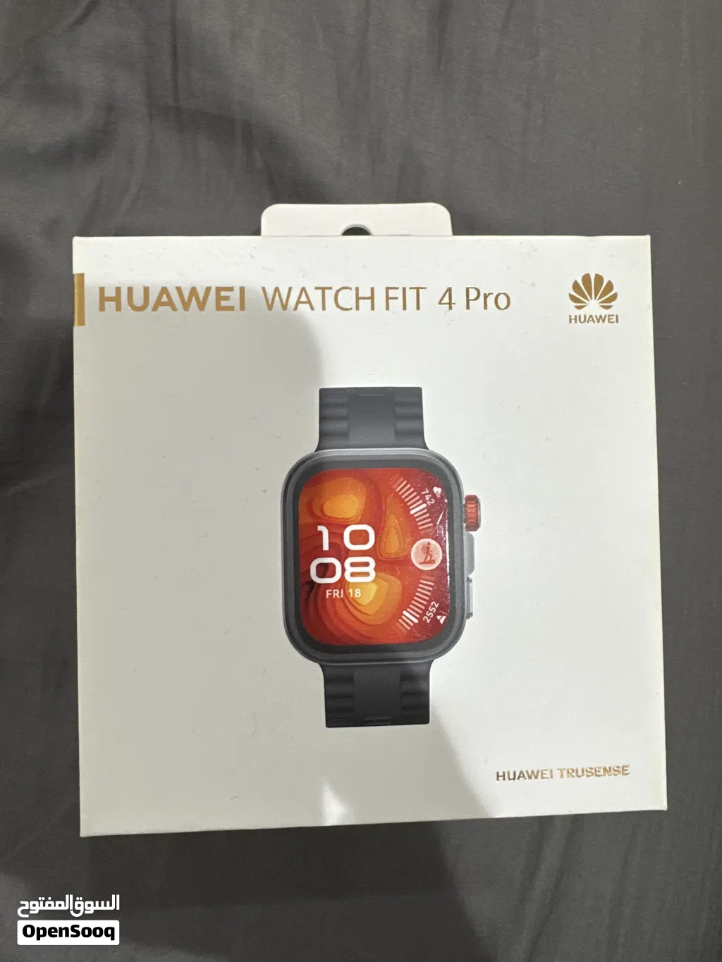 Brand New Huawei Smartwatch for Sale - Modern Design and Advanced Features