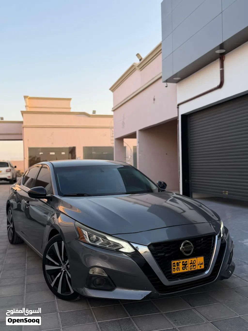 Nissan Altima SR