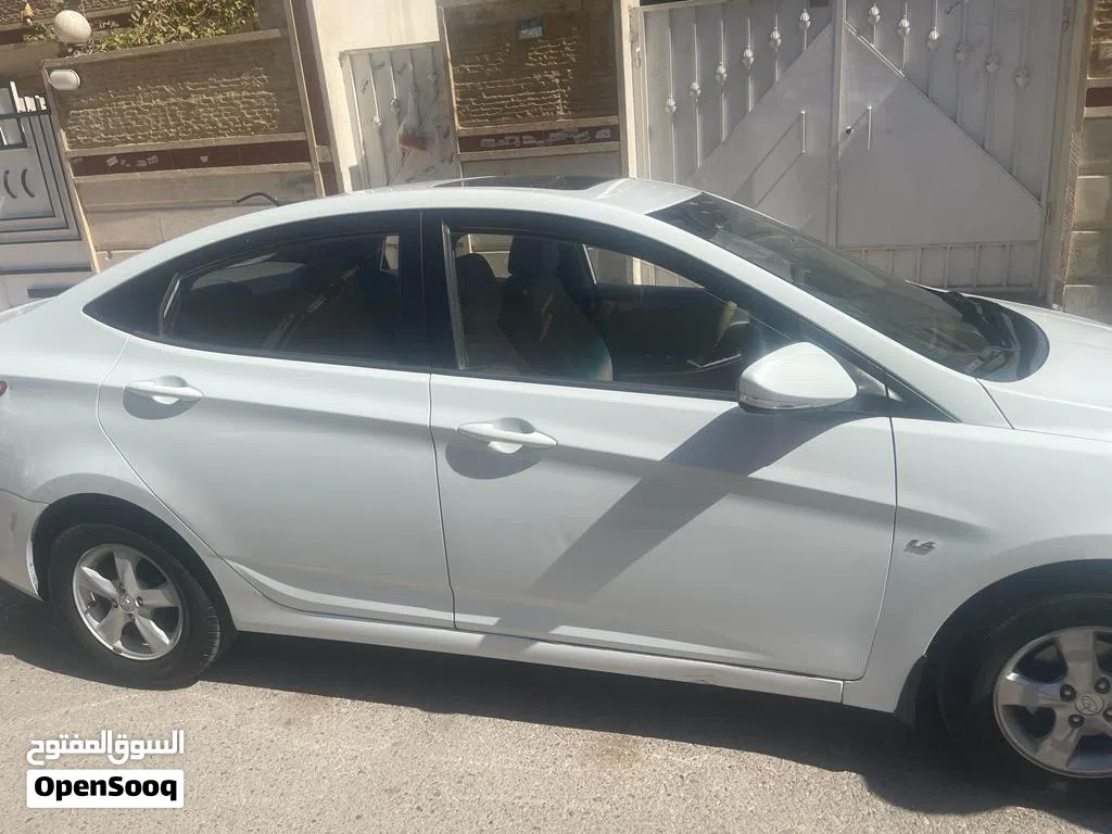 هیۆندای ئاکسێنت سنووردار