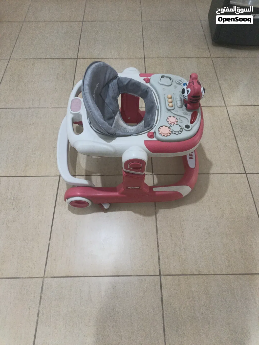 كراجه اطفال بيبي مستعمل للبنات