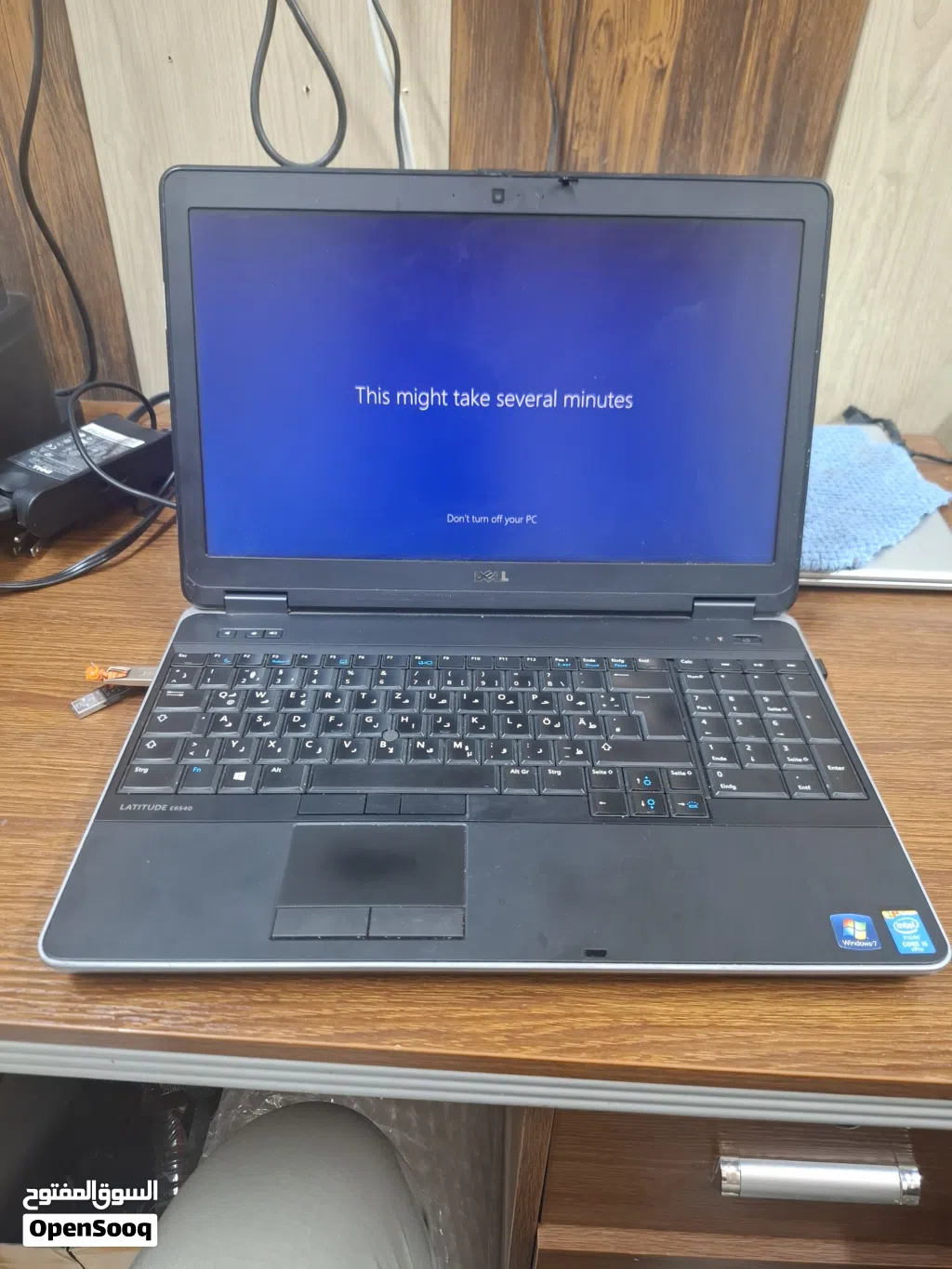 Dell E6540 للبيع