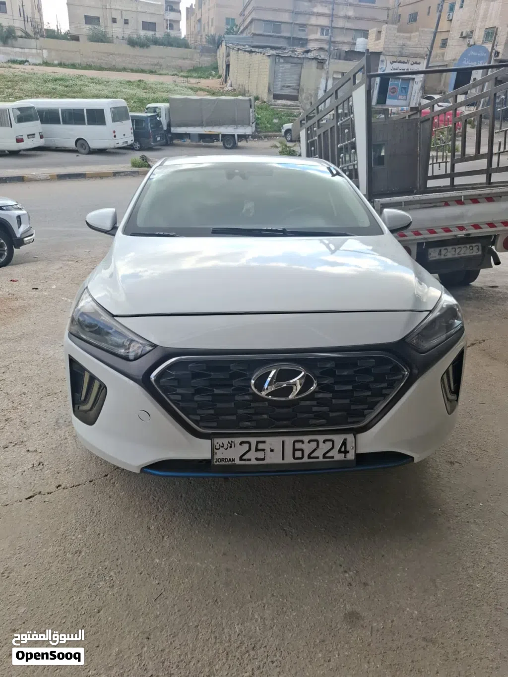 Hyundai Ioniq Standard