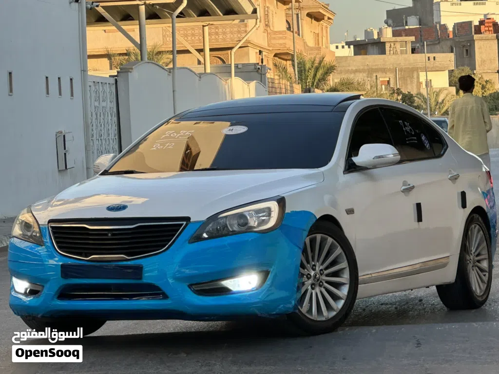 كيا كادينزا Limited