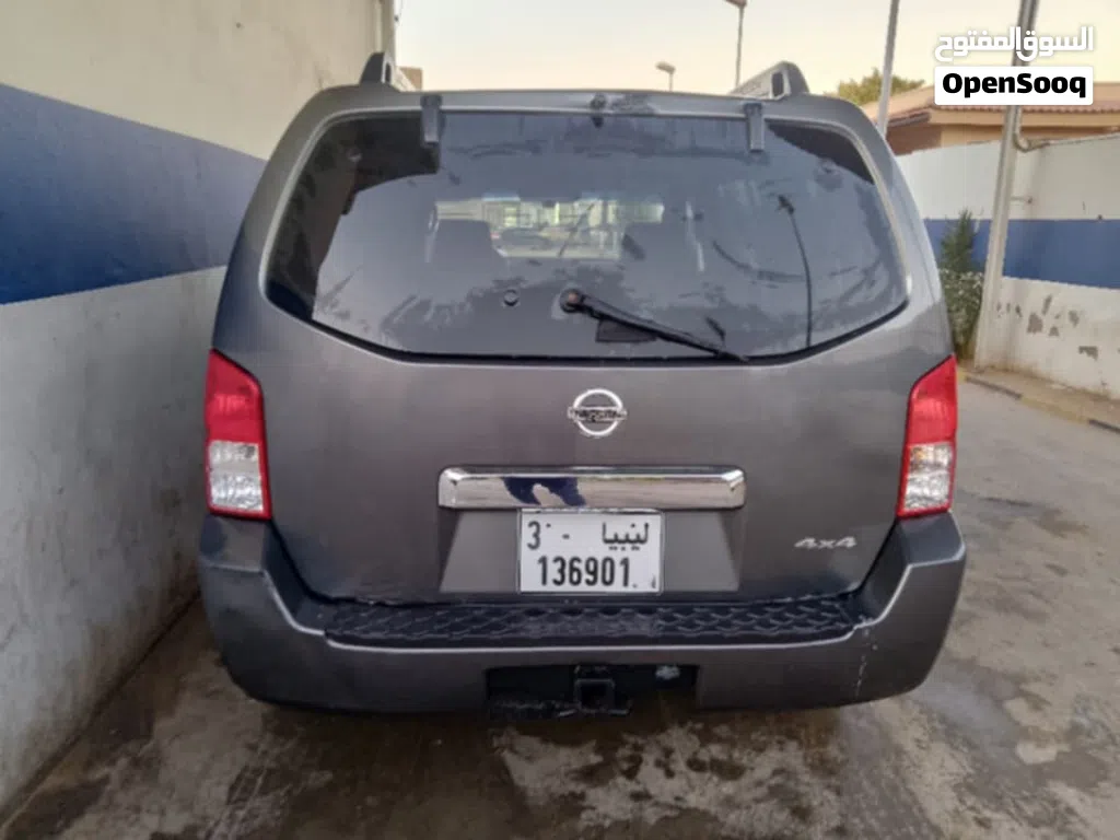 Nissan Pathfinder S