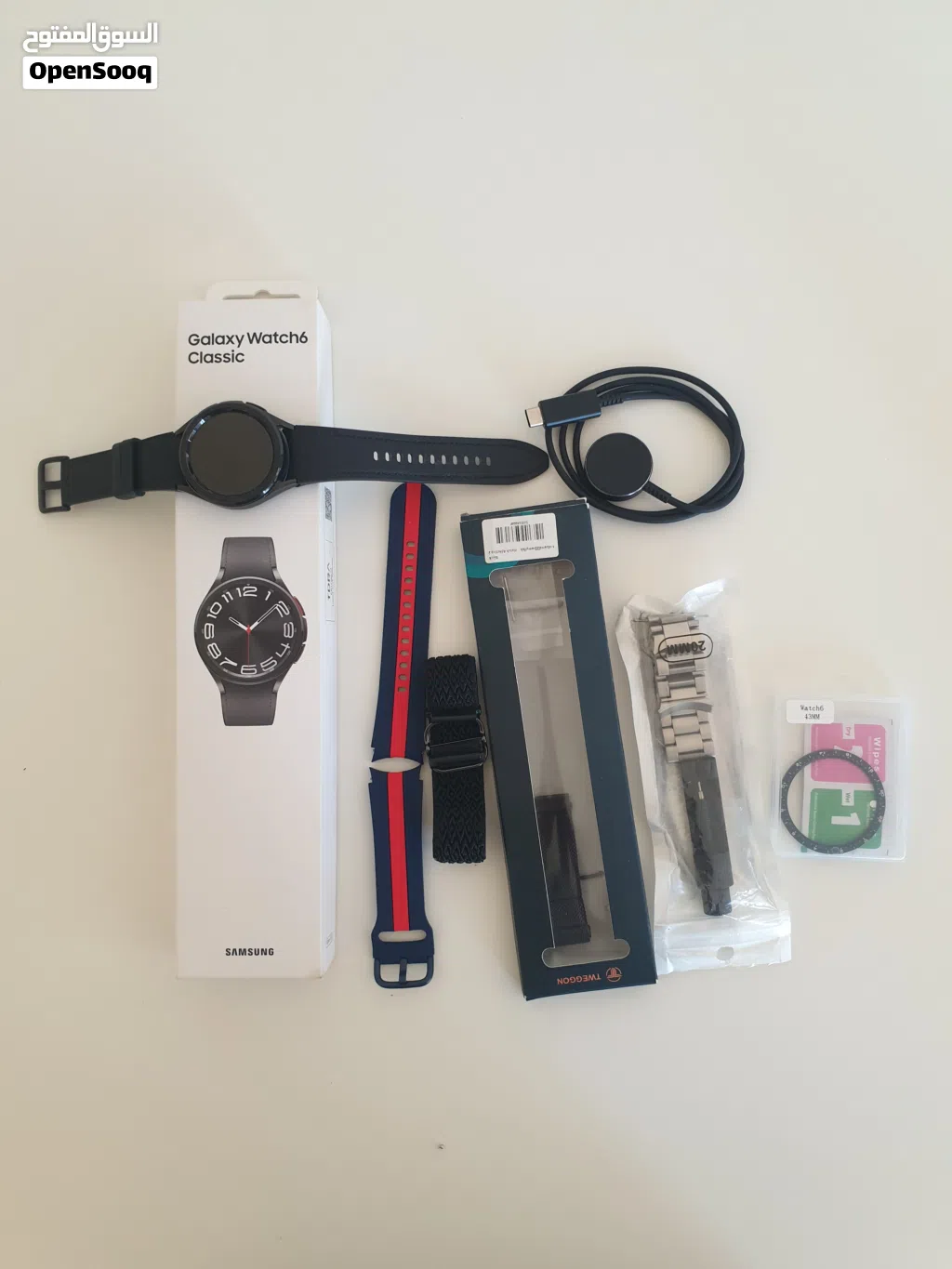 ساعة جالاكسي 6 كلاسيك بحالة ممتازة - Galaxy Watch6 classic