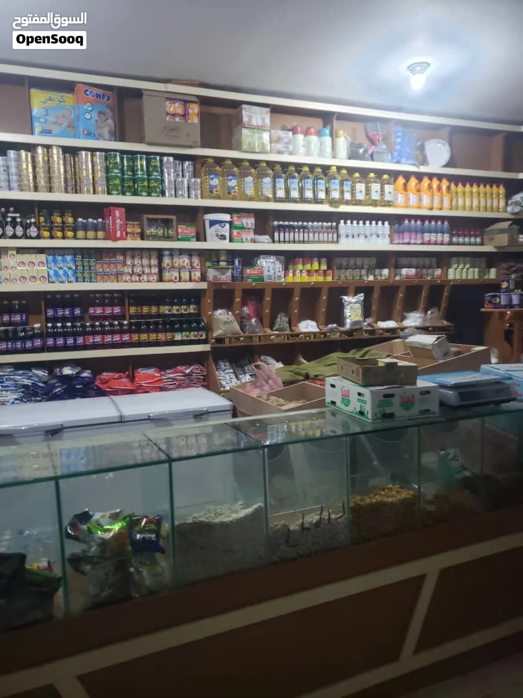 بقاله للبيع فتحتين بقاله حلا بسعر ثلاثه مليون