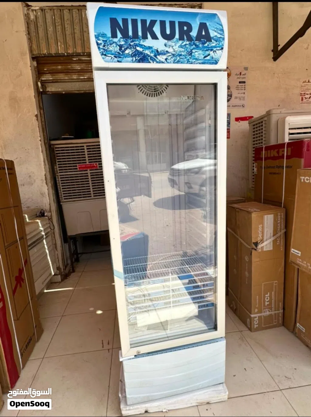 ثلاجات عرض للبيع