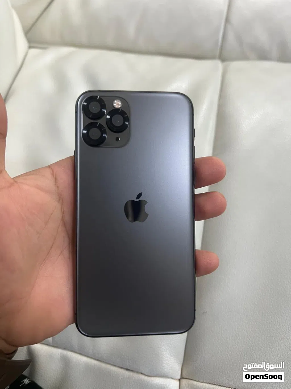 ايفون 11 برو نظيف جداً
