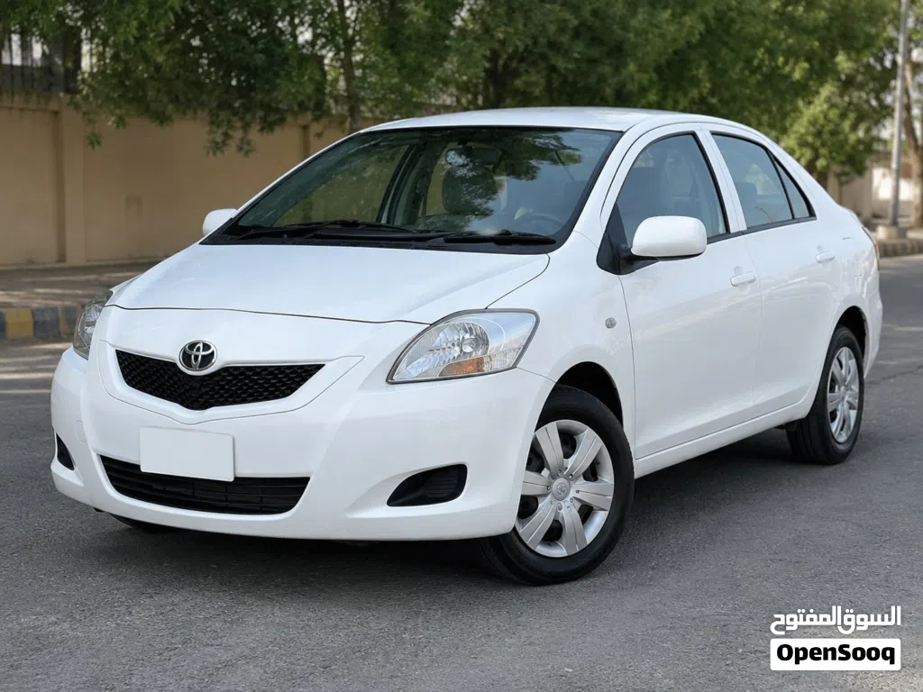 Toyota Yaris Basic