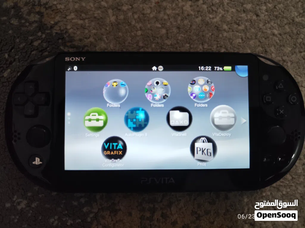 للبيع: PS Vita 2000 معدل (مهكر)