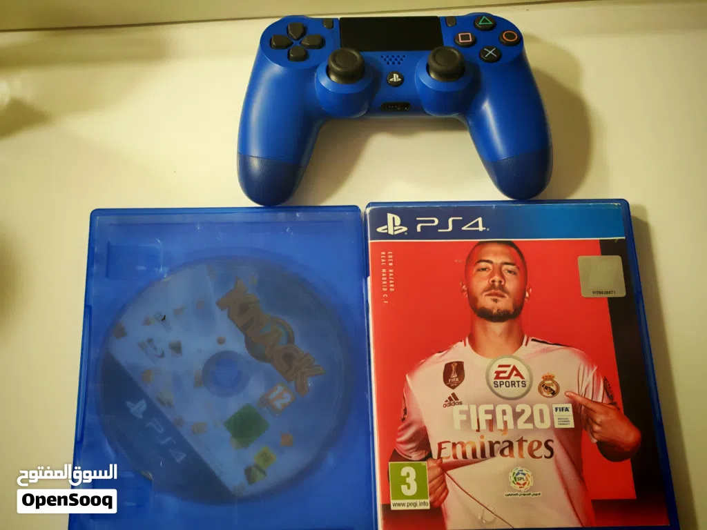 جهاز ps4 بلايستيشن 4 وشريط كناك وفيفا 20 ب 15ریال