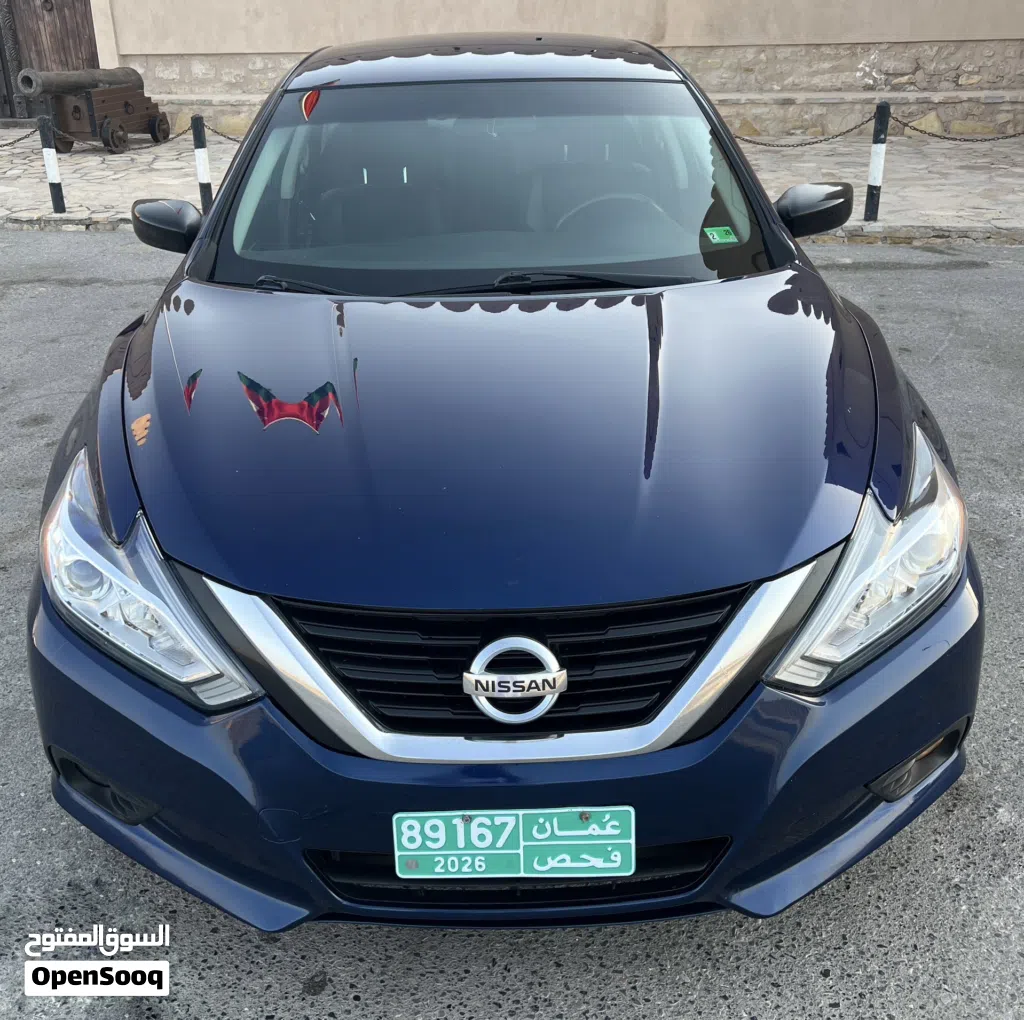 Nissan Altima SR