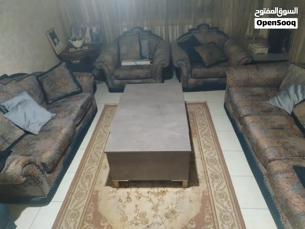 طقم كنب للبيع
