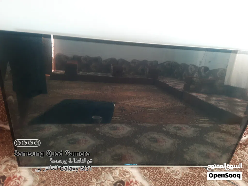 شاشه 43 " بحاله ممتازة او البدل على شاشه سمارت