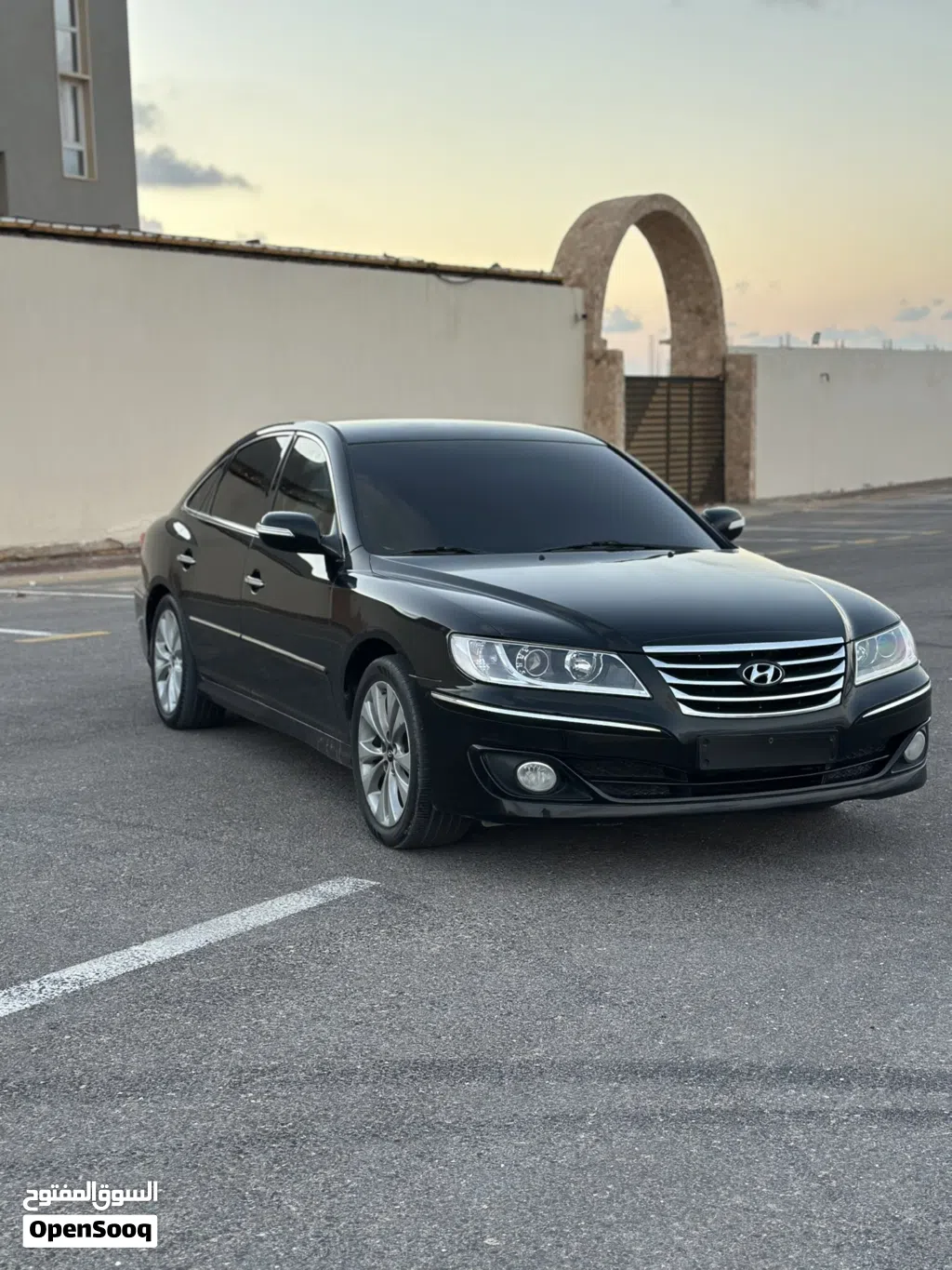 Hyundai Azera Standard