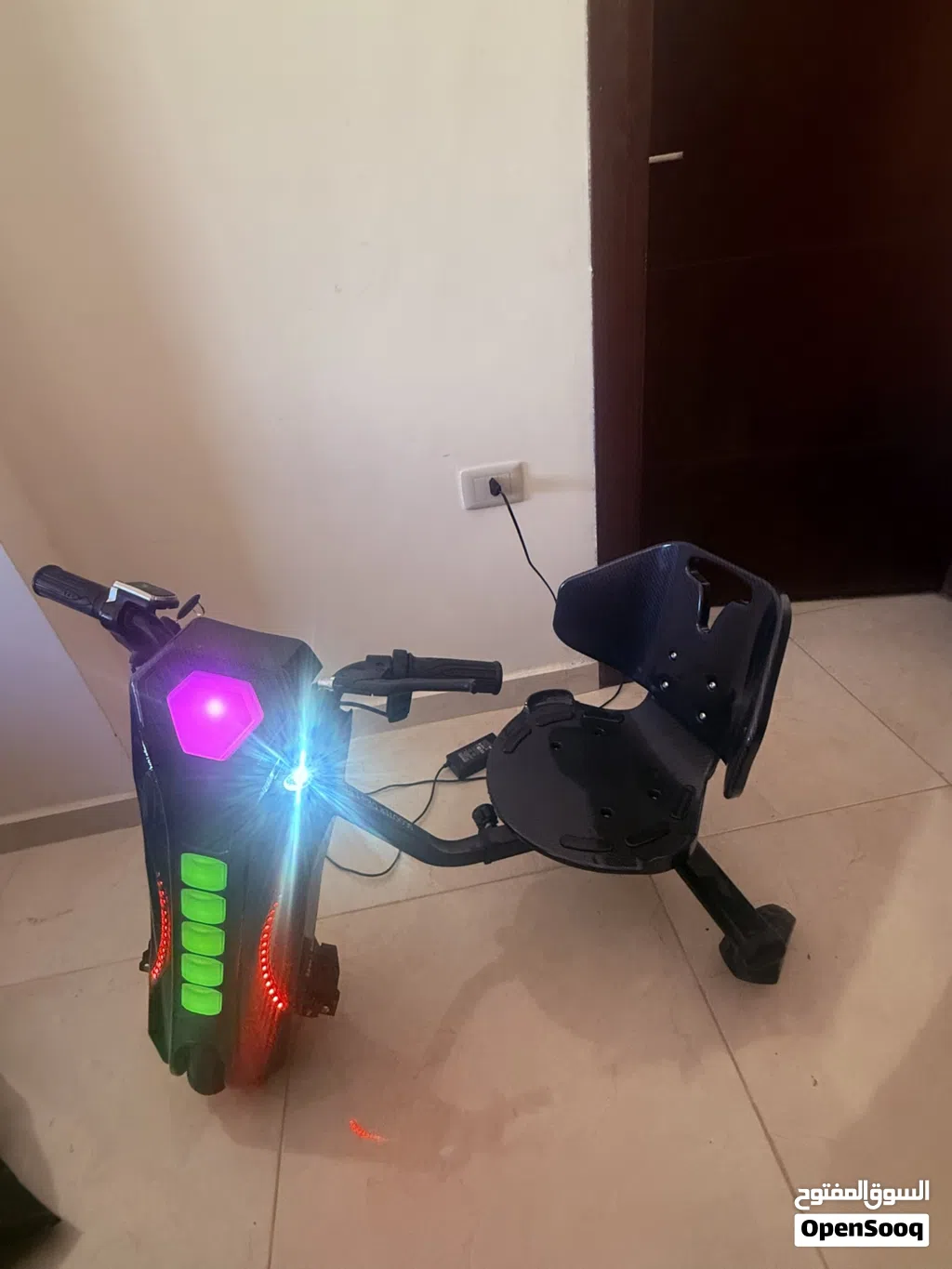 سكوتر دريفت كهربائي للبيع – استخدام شهرين فقط Drift scooter – بحالة ممتازة