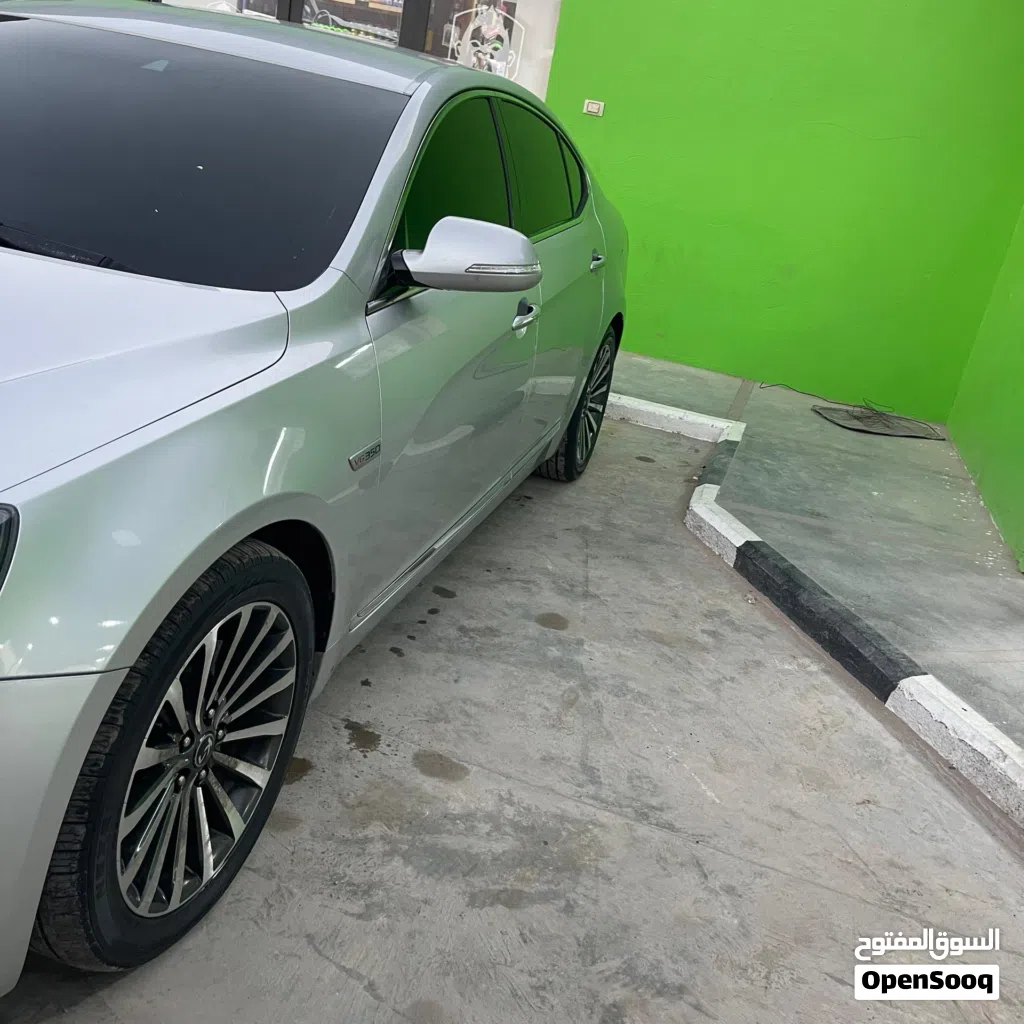 Kia Cadenza Standard