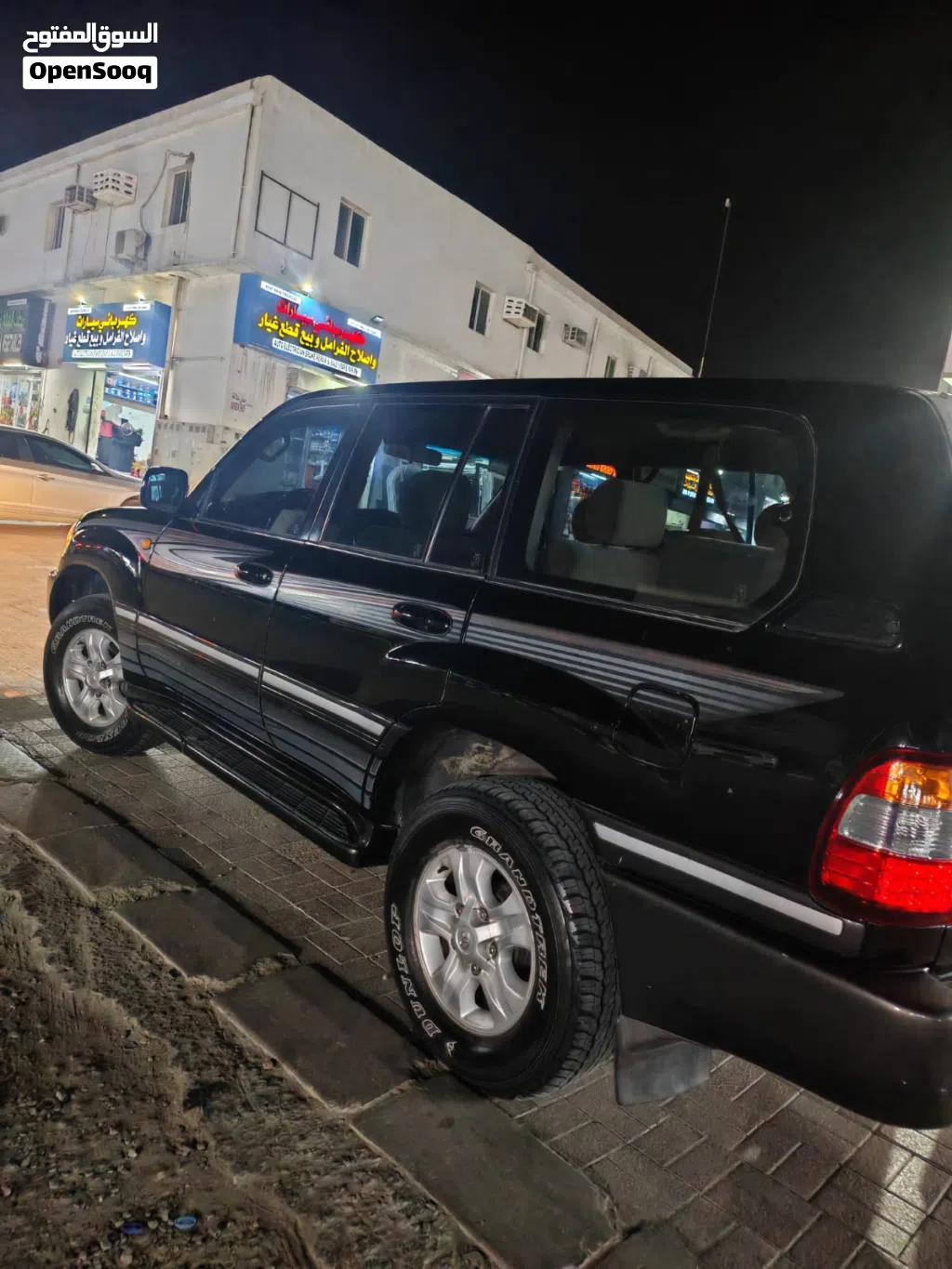 Toyota Land Cruiser GXR