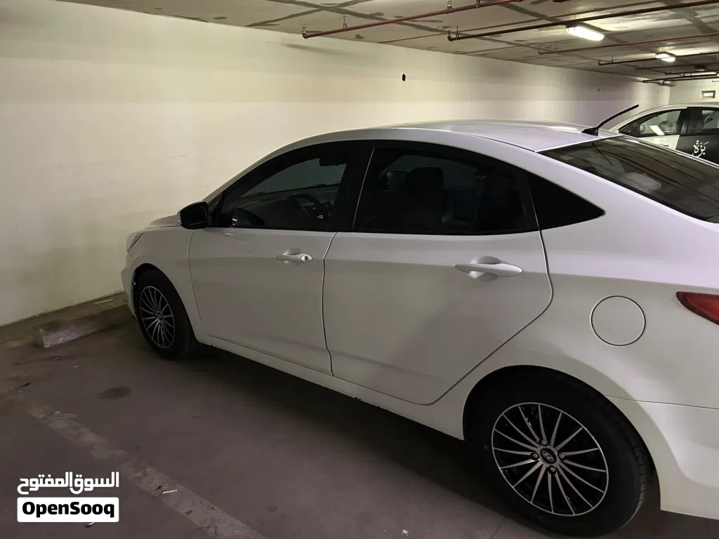 Hyundai Accent GL