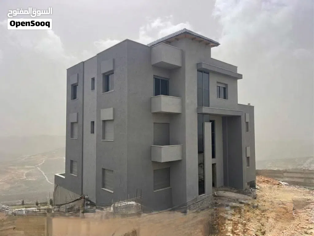 عقار للبيع