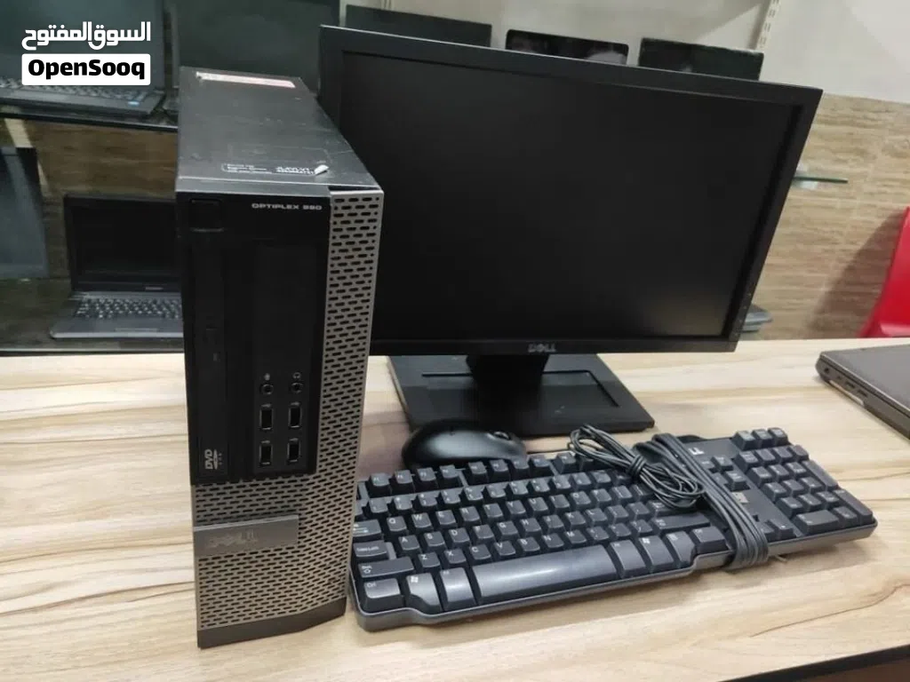 Core i7 Dell with monitor 20 inch 8 gb ram 120 gb ssd 500 gb hdd