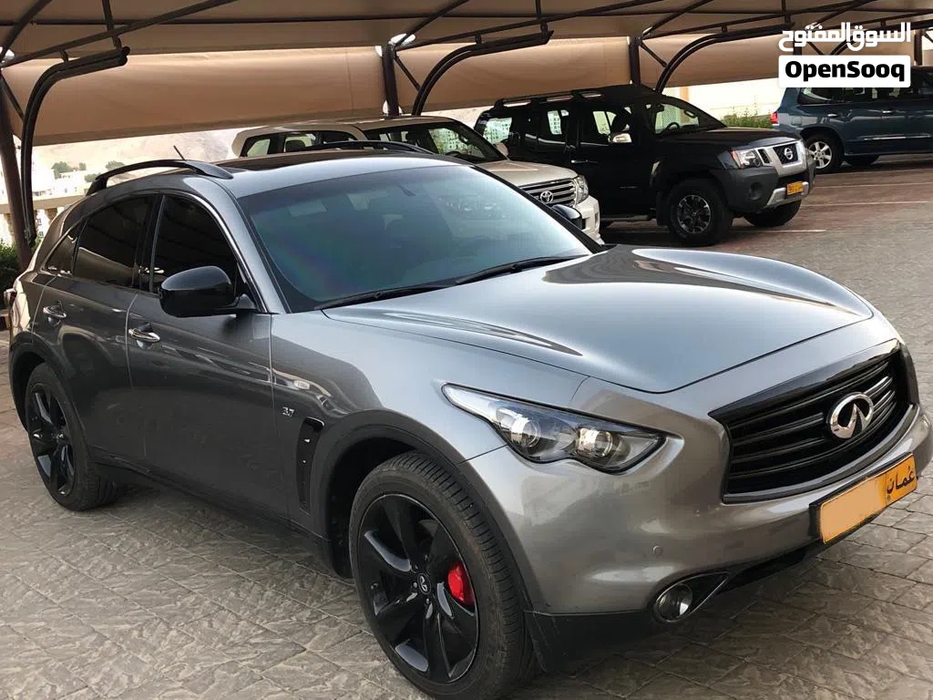 Infiniti QX70 Sport