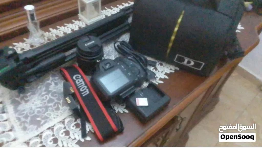 كانون 4000D