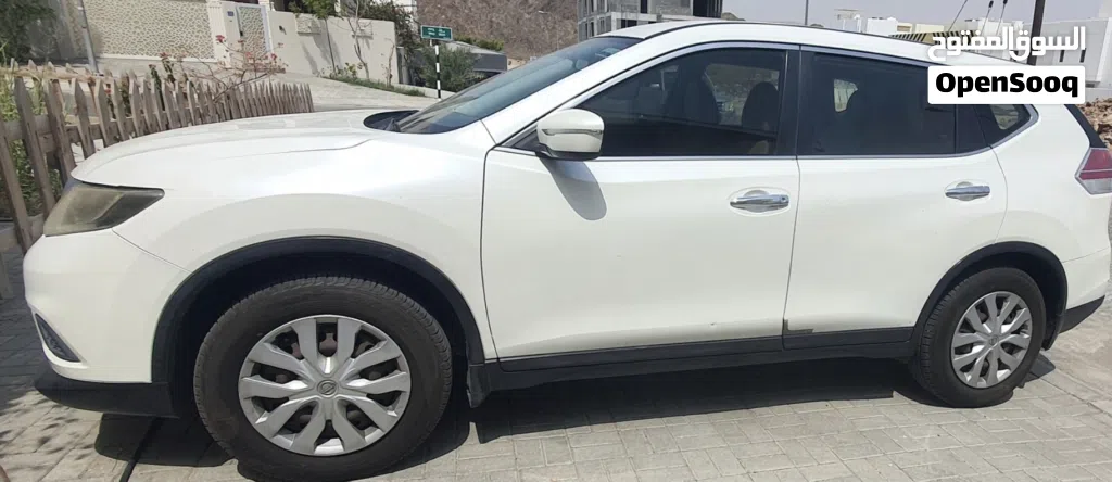 Nissan X-Trail Standard