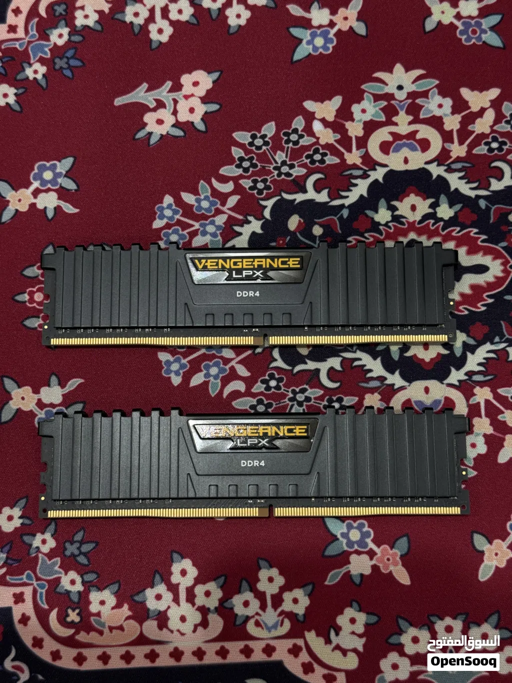 RAM Corsair Vengeance LPX 16GB 2x8 DDR4 رامات كورسير نظيف ويوجد شحن