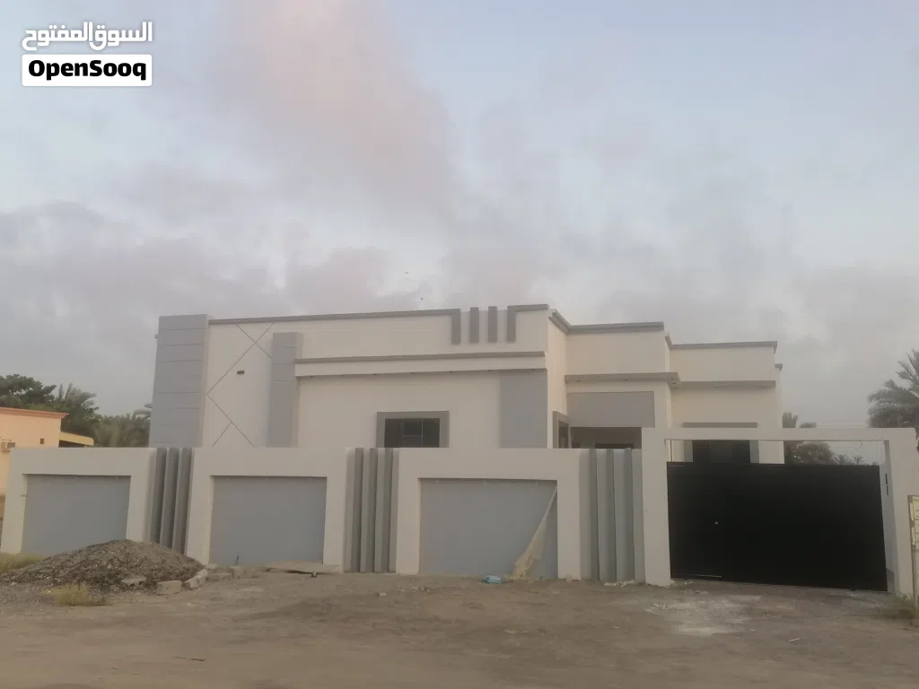 منزل للبيع فالملتقئ قريب سكنات الداؤود
