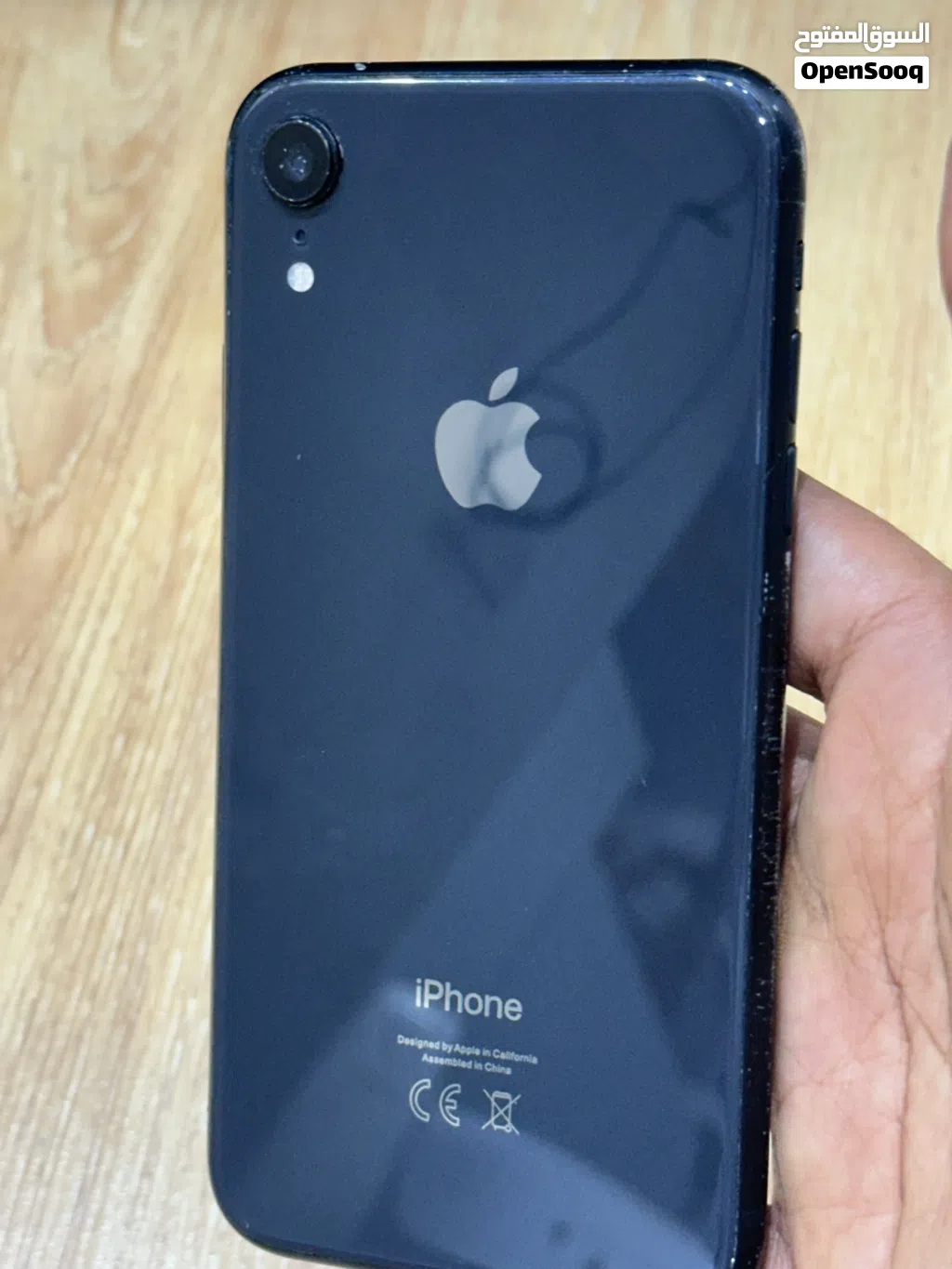 ايفون XR بسعر ممتاز ذاكرة 64جيبي