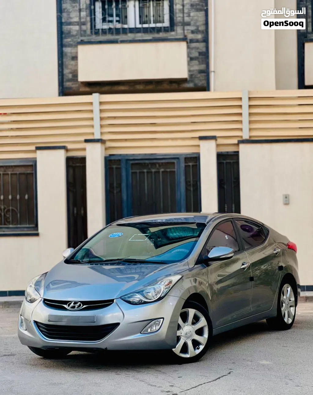 Hyundai Avante Limited