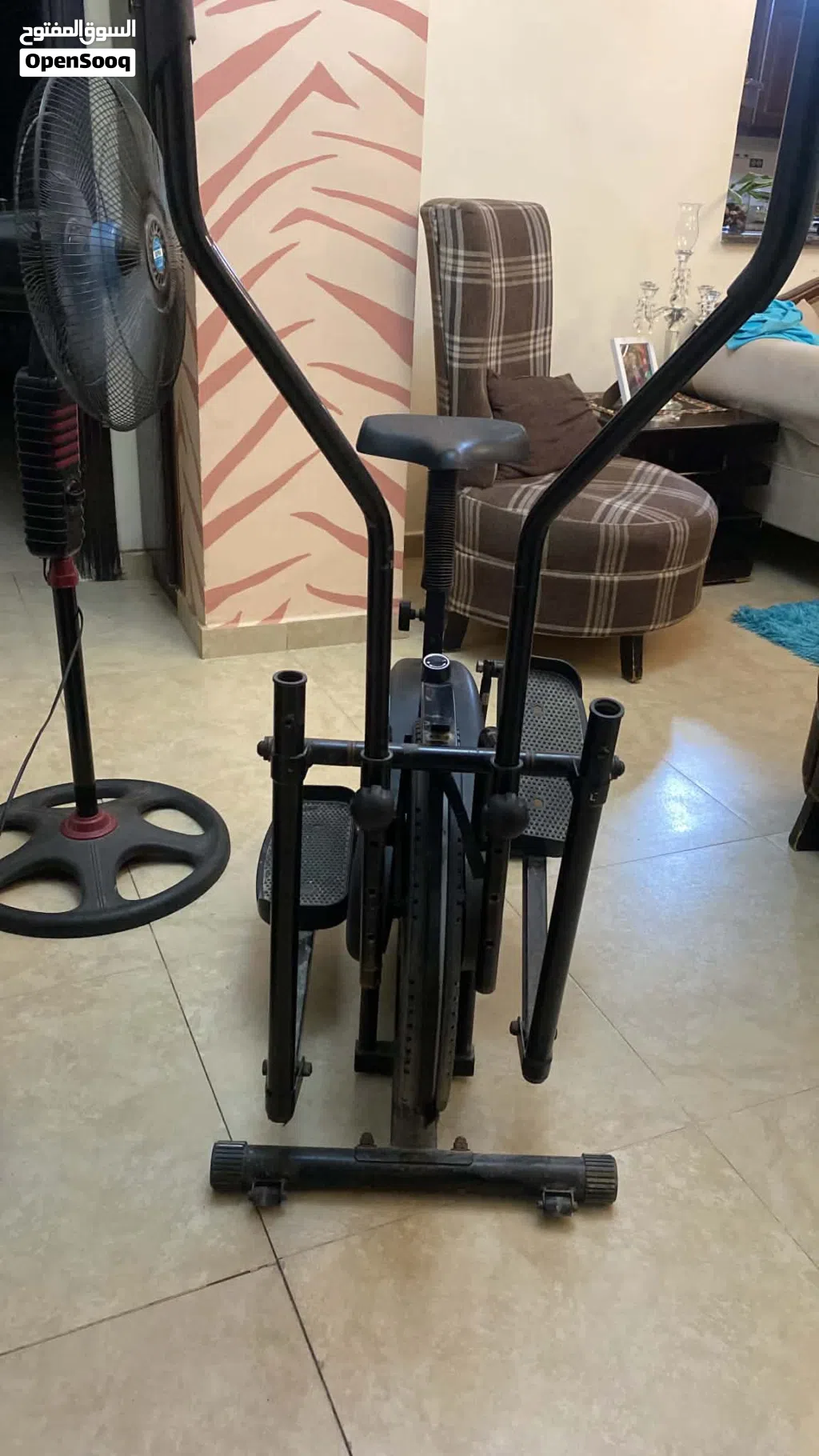 جهاز رياضه لون اسود