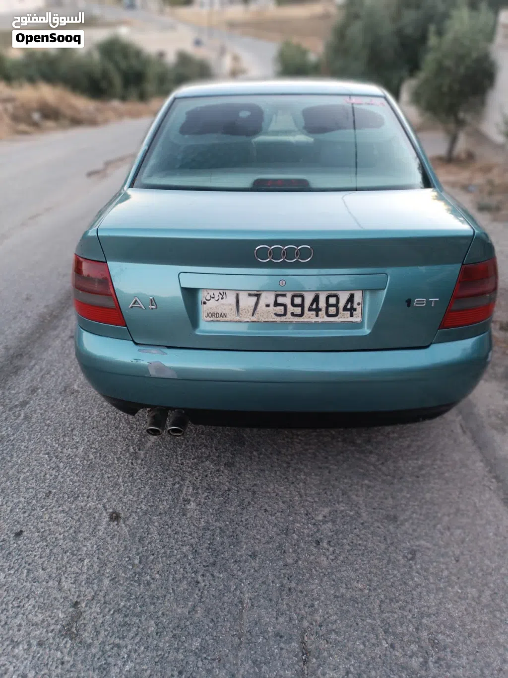 أودي A4 Sedan