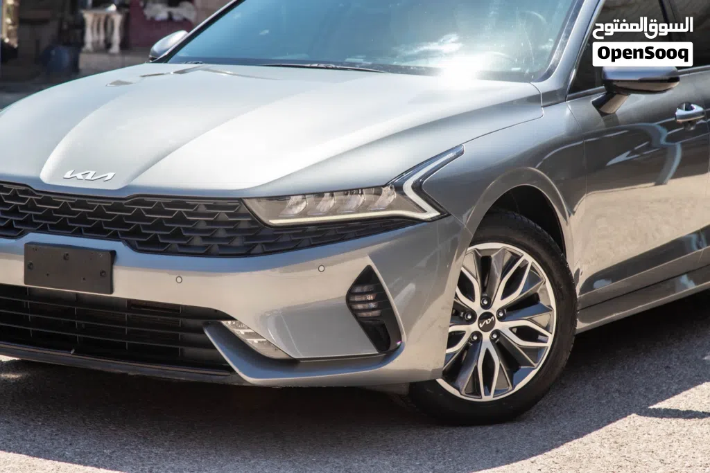 Kia K5 EX