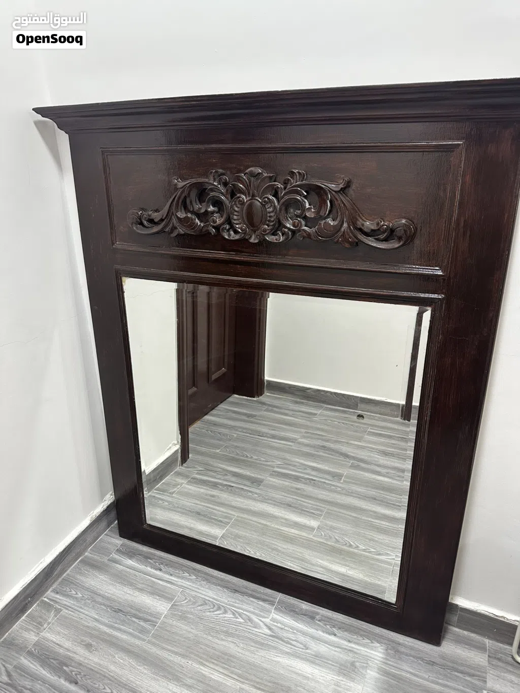 مرايه لمدخل البيت المقاس 140x110 cm استخدام خفيف جدا