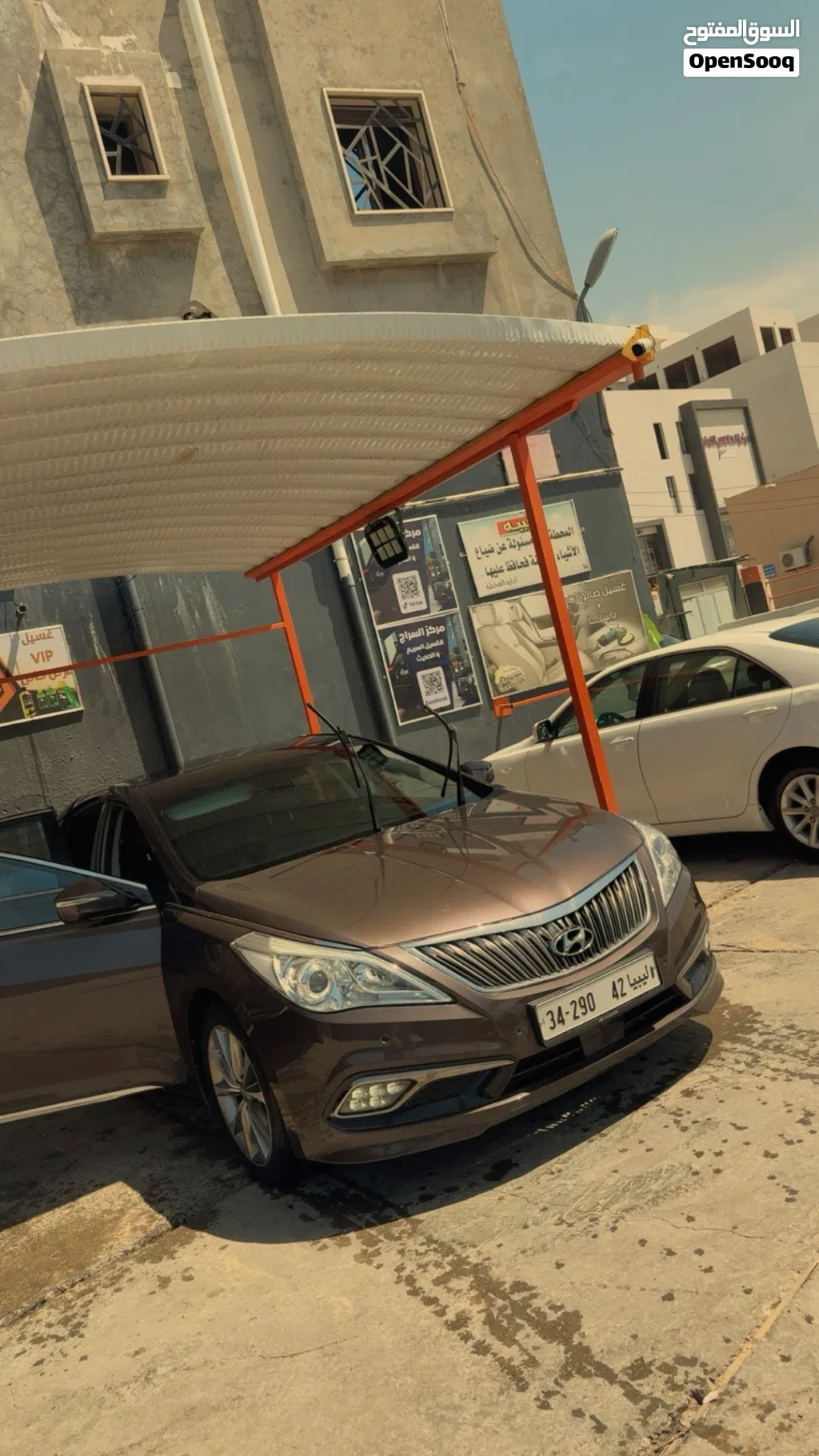 Hyundai Azera Standard