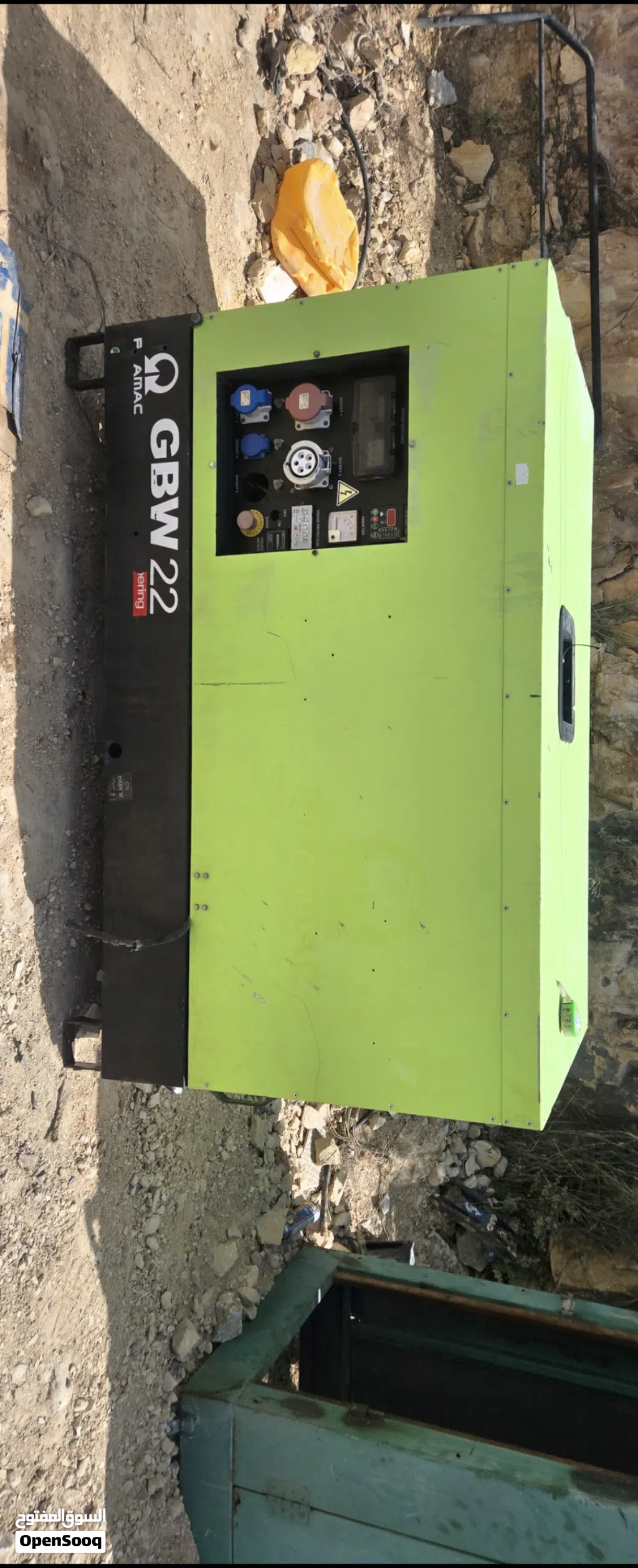 مولد كهرباء بيركنز 22kva