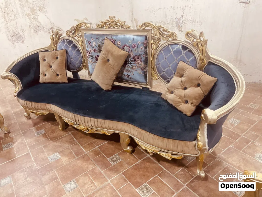 طقم كنب للبيع