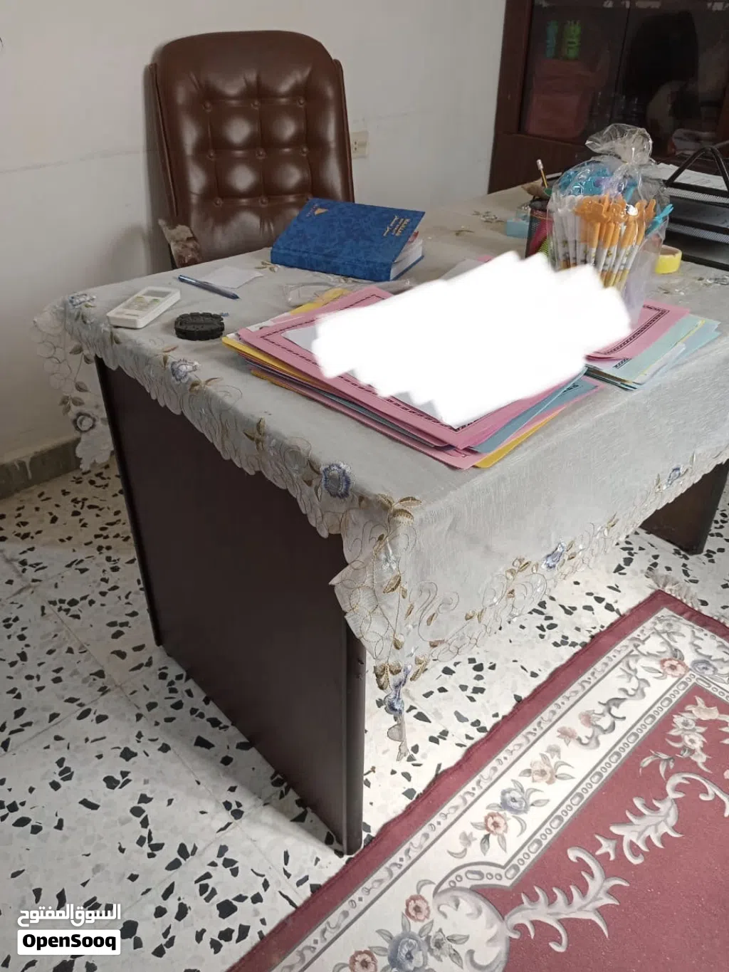 اثاث مكتبي للبيع