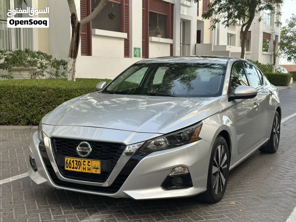 Nissan Altima SV