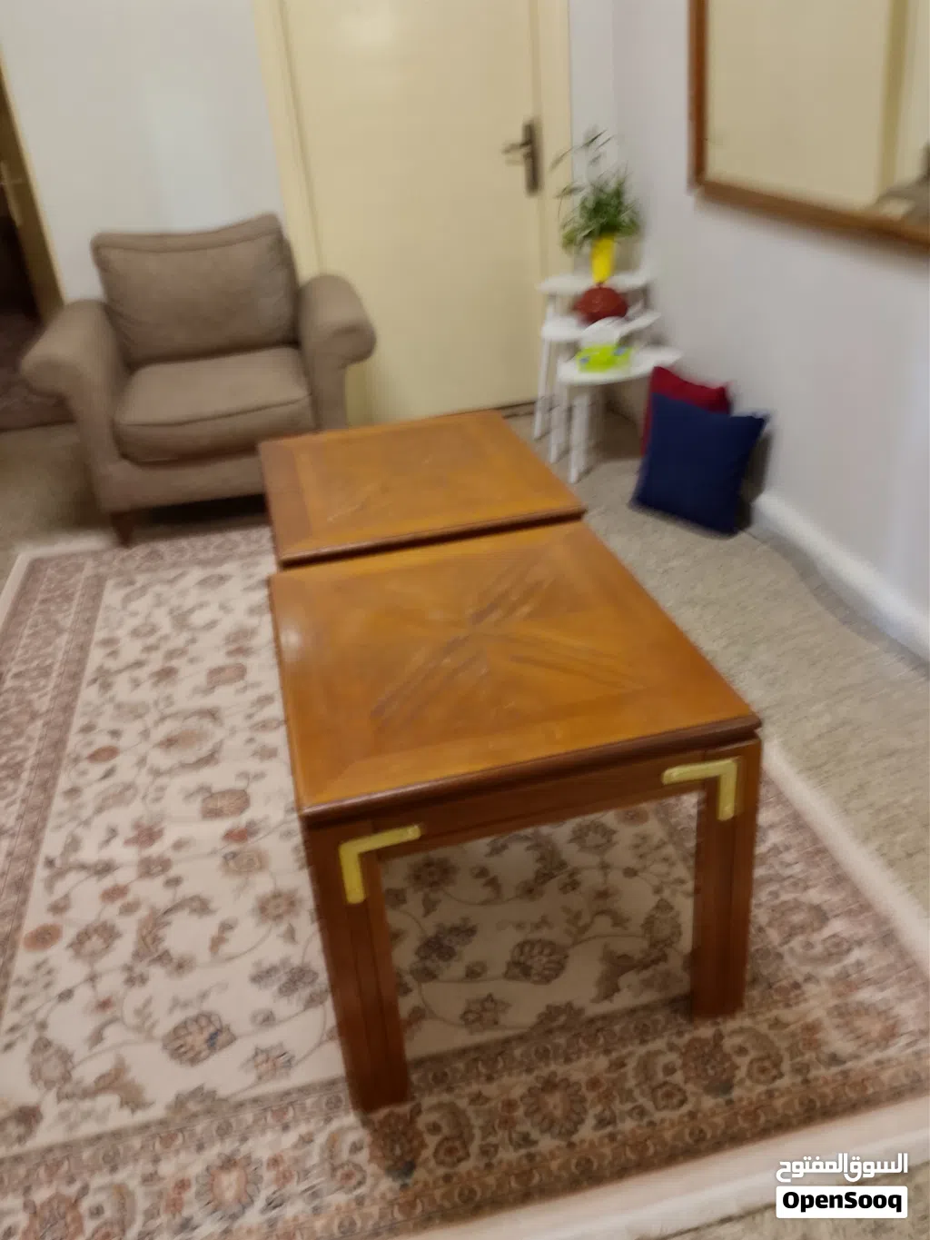 طقم طاولات ممتازين جداا