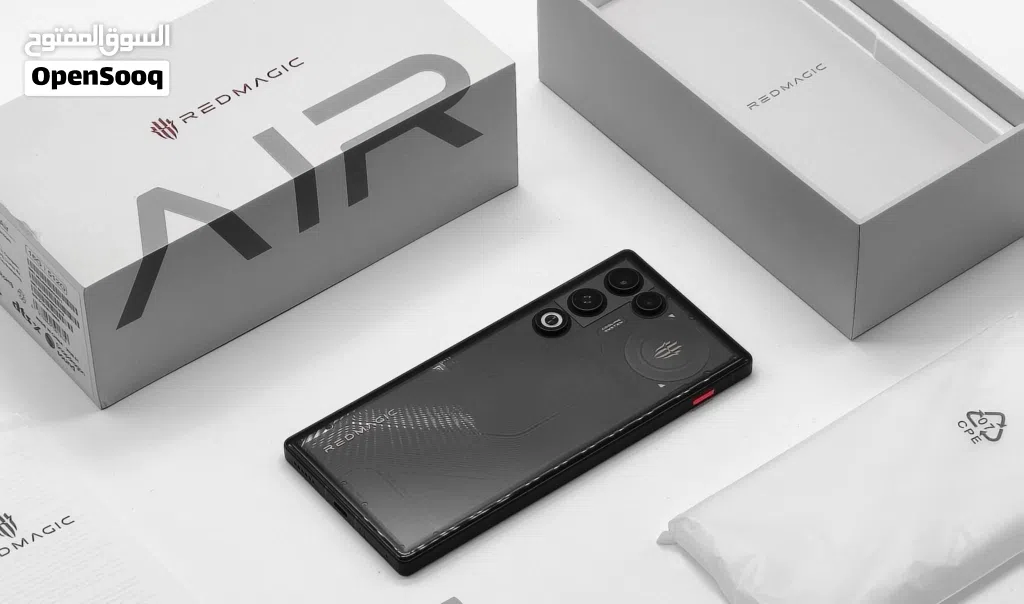 للبيع ريدماجيك REDMAGIC 11 Air استعمال شهر وشوي متل الجديد كل الملحقات ما فيه اي ملاحظة ولا خدش