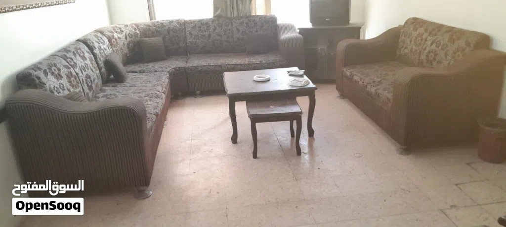 طقم كنب مستعمل بحالة جيدة