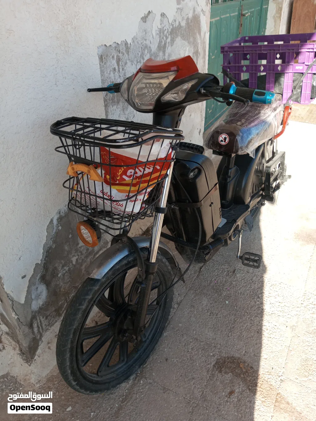 دراجه كهربائيه بحاله جيده